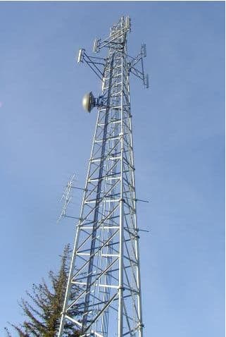 GSM Quadrilateral_4legged Angle Steel Communication Tower